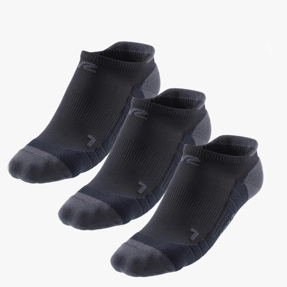 Road Runner Sports | CEP Compression No Show Socks - Picture 1 of 7